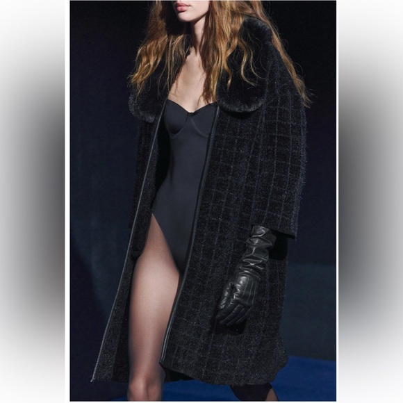 ZARA KNIT COAT WITH FAUX FUR COLLAR - Picture 3 of 10